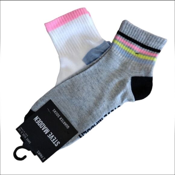 Bundle Steve Madden Socks Faux Nails and Little Twin Sisters Nail Files NWT - Picture 10 of 16